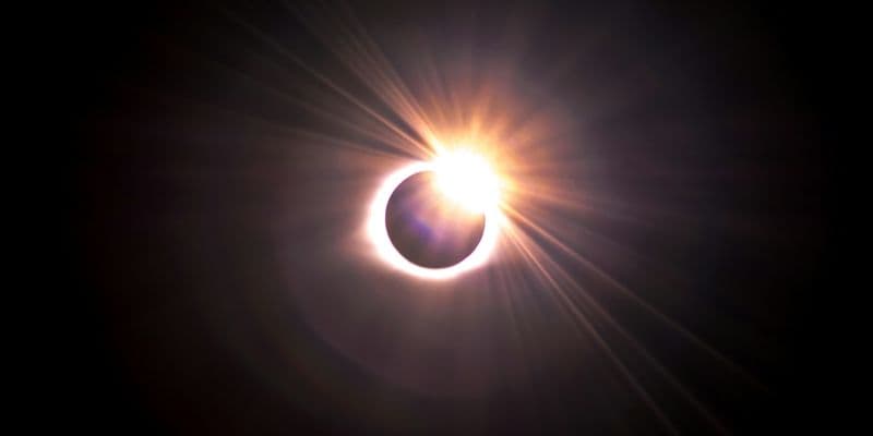 Eclipse parcial visible en Países Bajos este sábado