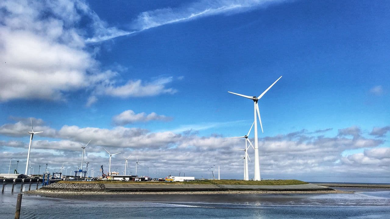 Planes para centrales nucleares en Eemshaven generan rechazo