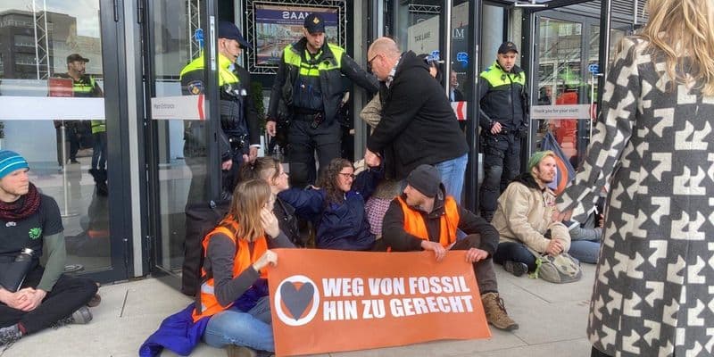 Activistas de Extinction Rebellion - Foto de @NLrebellion en X