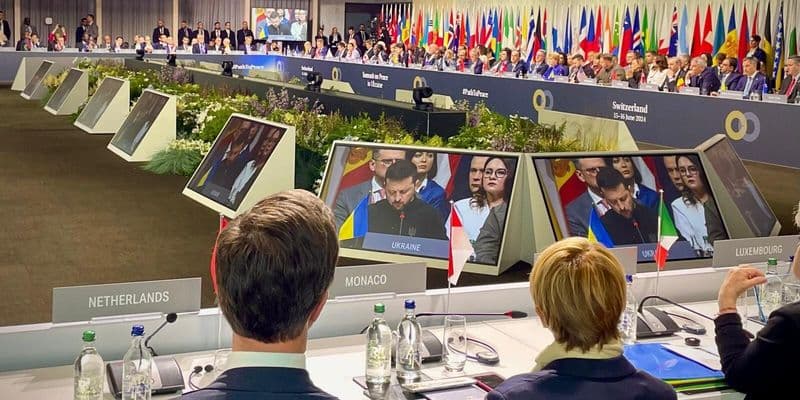 Rutte: la propuesta de paz de Putin muestra una señal de pánico