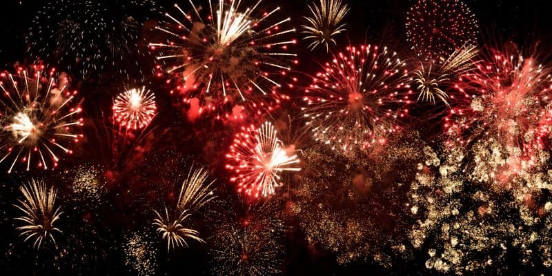 Un Año nuevo desafiante: Tormentas y viento pueden afectar los fuegos artificiales en los Países Bajos