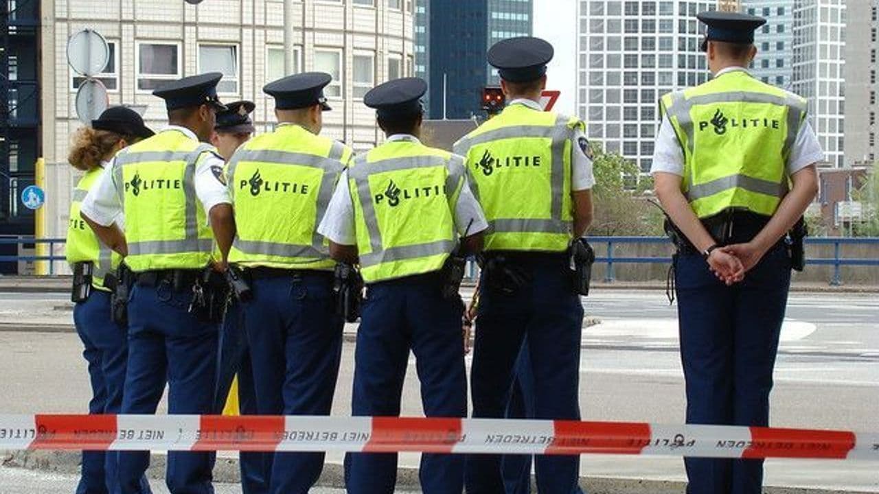 Policía neerlandesa