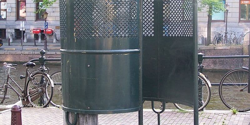 Ámsterdam invierte 4 millones en baños públicos para mujeres