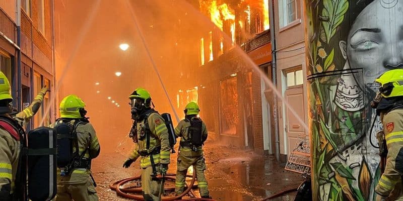 El incendio en el centro de Arnhem completamente extinguido
