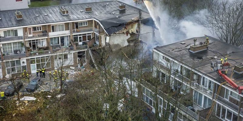 Casas tras explosión en La Haya