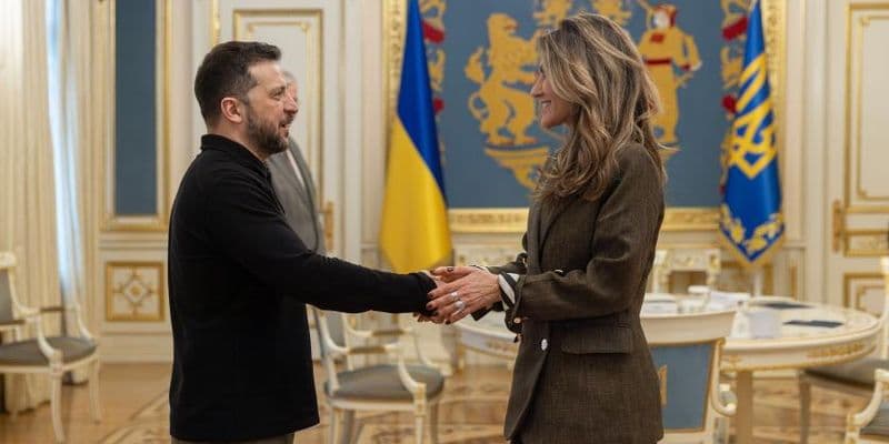 Dilan Yeşilgöz y Volodymyr Zelenskyy