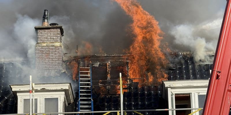 Embajada Iraquí en La Haya en llamas - Foto de @WurfTwain en X