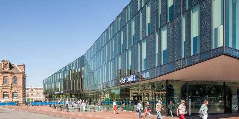 Explosión en la estación de tren de Delft deja un herido