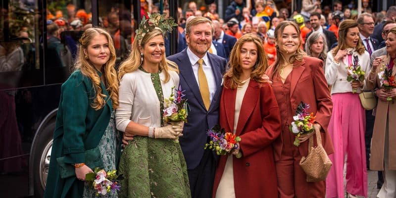 Los reyes y sus hijas celebran el Día del Rey en Emmen