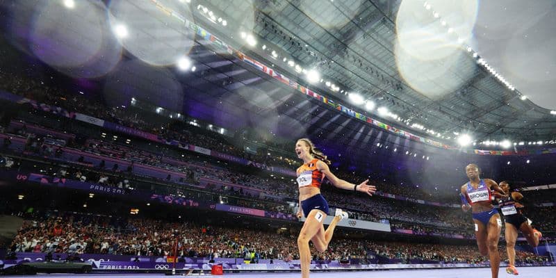 Femke Bol ganando el oro en los Juegos Olímpicos de París 2024