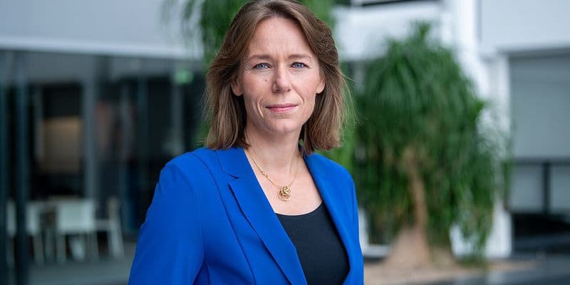 La ministra de Asuntos Exteriores apoya a Ucrania a usar armas contra Rusia