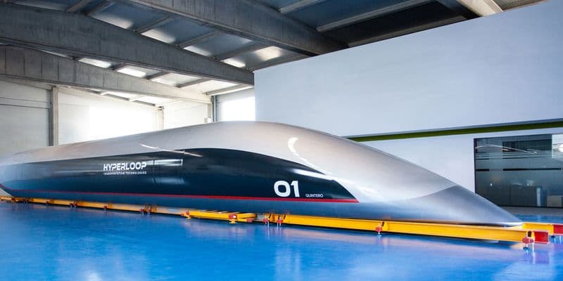 Hyperloop Capsula