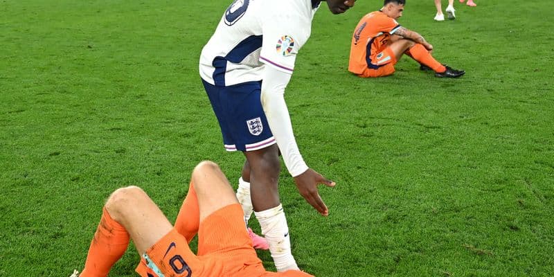Inglaterra vence a Holanda 2-1 en una semifinal de Eurocopa dramática