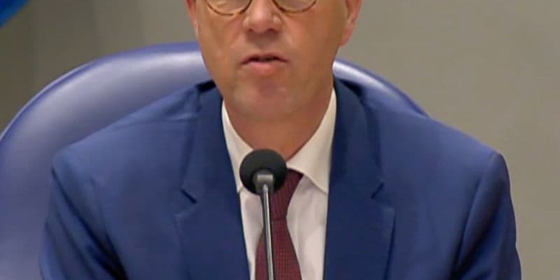 Piden excluir al líder del Parlamento de la Ceremonia Keti Koti por comentarios racistas