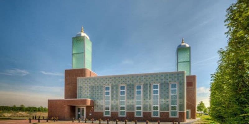 Mezquita Omar Ibn Al Khattab en Almere - Foto en moskeeomar