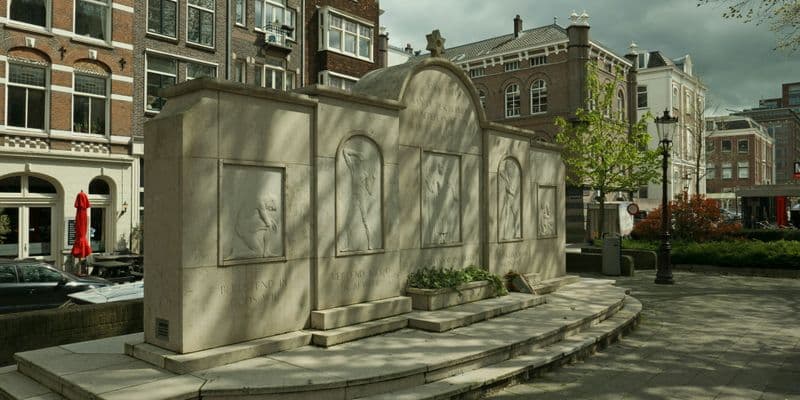 Ámsterdam honrará con monumentos a judíos deportados en la WWII