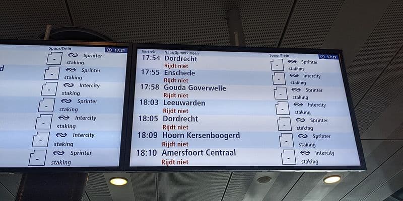 Huelga de ProRail paraliza trenes en el norte y este de Holanda este viernes