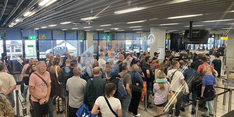 Pasajeros en Schiphol