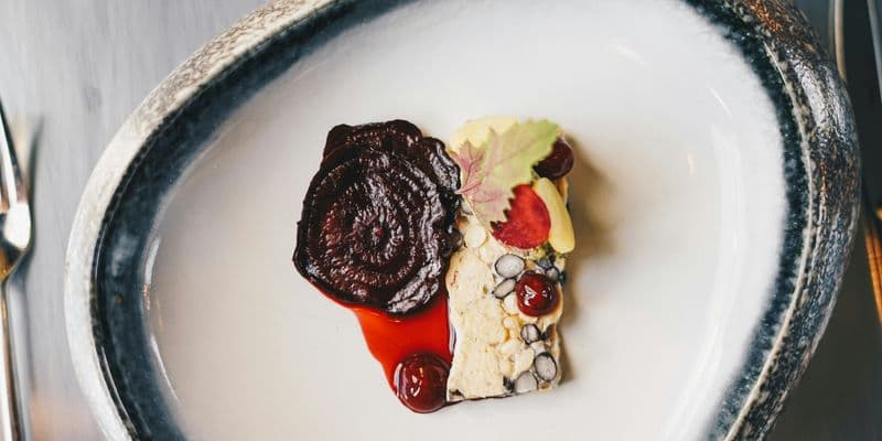 Plato de restaurante con estrella Michelin