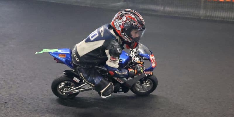 Muere niño de 7 años tras accidente de karting en Limburgo