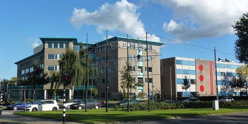 Estudiante apuñala a profesor en la universidad de Eindhoven