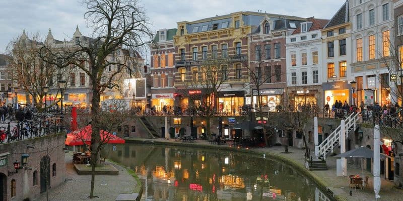 Facturas de impuestos sobre el agua, atrasadas para residentes de Ámsterdam, Noord-Utrecht y Het Gooi