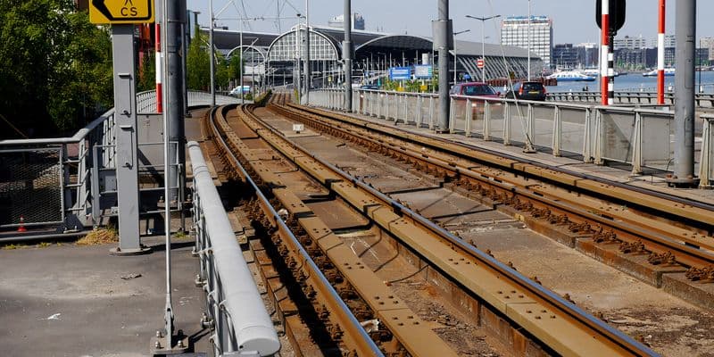 Menos trenes entre Róterdam y La Haya por daños en la vía