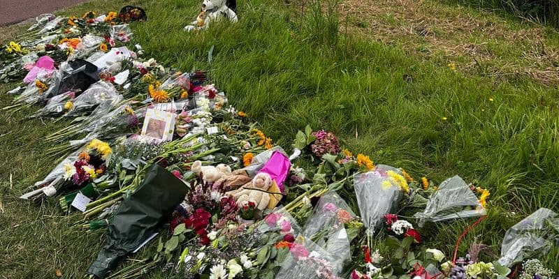 Solicitantes de asilo realizan marcha silenciosa en memoria de Lisa