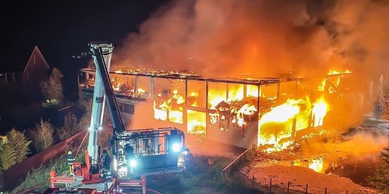Incendio en la escuela primaria de Leeuwarden