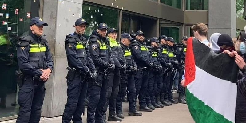 75 detenidos tras protesta en Universidad de Leiden por Gaza